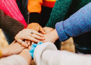 Algo más que palabras