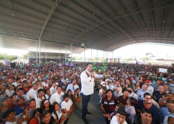 COALICION DE PARTIDOS Y PUEBLO ABANDERA A EDUARDO RAMIREZ AGUILAR