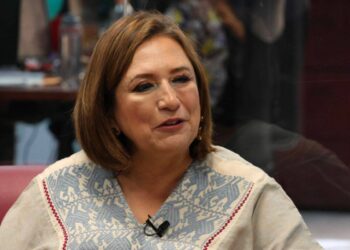 DE FRENTE Y DE PERFIL