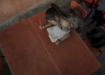 Mujeres indígenas universitarias de la UNACH: obstáculos y retos