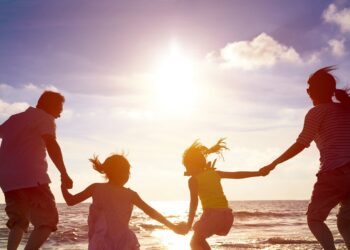 ALGO MÁS QUE PALABRAS