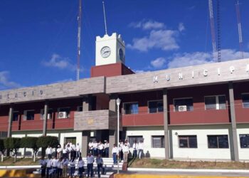 Protesta en Arriaga por despidos injustificados