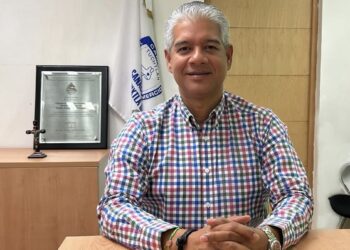 Negocios preparan ofertas para temporada vacacional