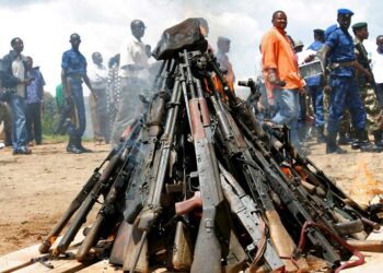 ALGO MÁS QUE PALABRAS