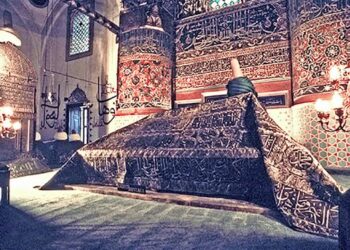 EL AMOR EN LA POESÍA DE RUMI