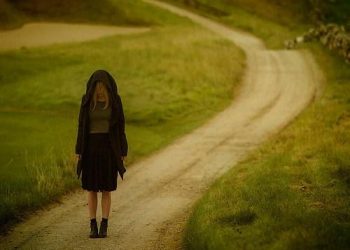 ALGO MÁS QUE PALABRAS