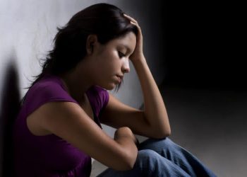 Expertos llaman a no normalizar la depresión