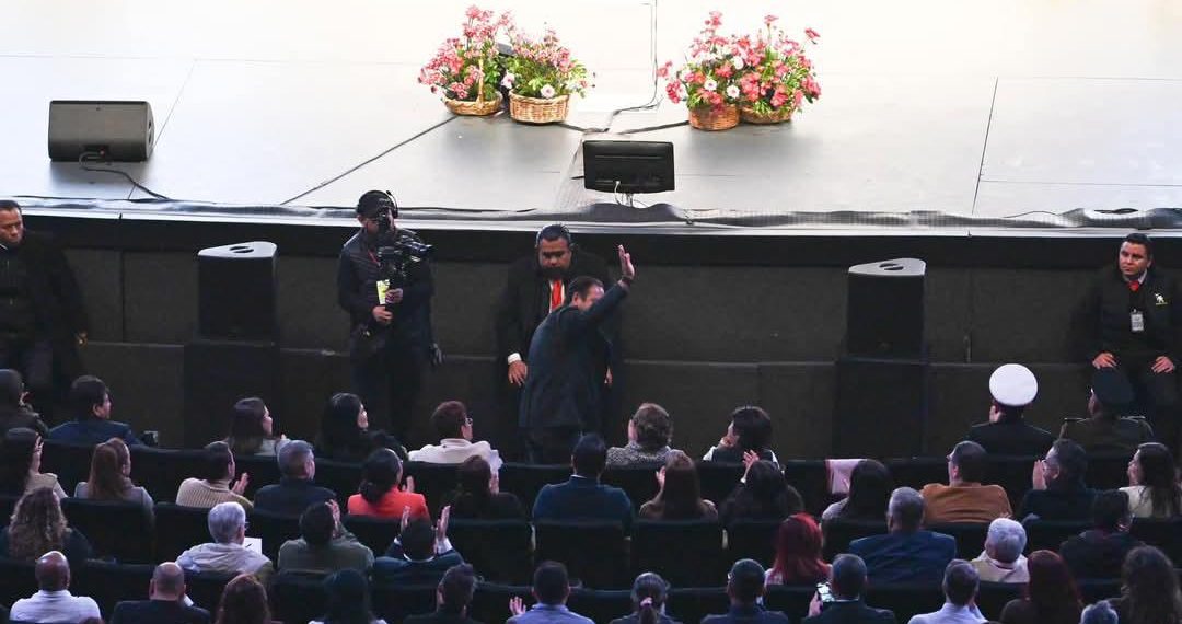 ERA asiste a informe sobre 100 días de Gobierno de Brugada