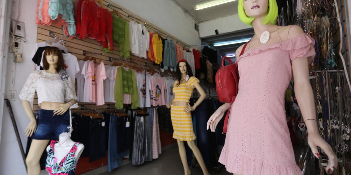 Empleados informales sufren sin prestaciones