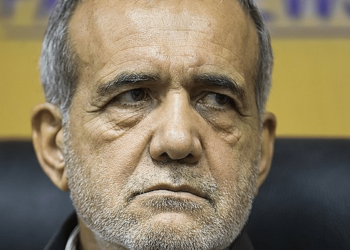 Presidente de Irán advierte a Trump sobre riesgo de guerra