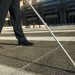 Crean bastón inteligente para personas invidentes