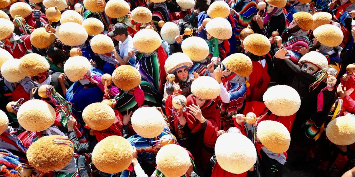 Esperan 10 mil parachicos en feria de Chiapa de Corzo