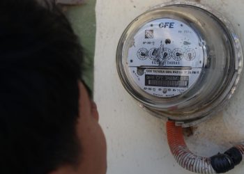 900 comunidades, con pérdidas por apagones