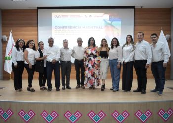 Encuentro sobre transparencia y buen gobierno en el Cecytech