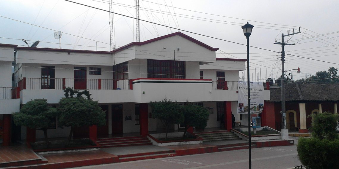 Ayuntamiento de Rayón sufre paro por adeudos