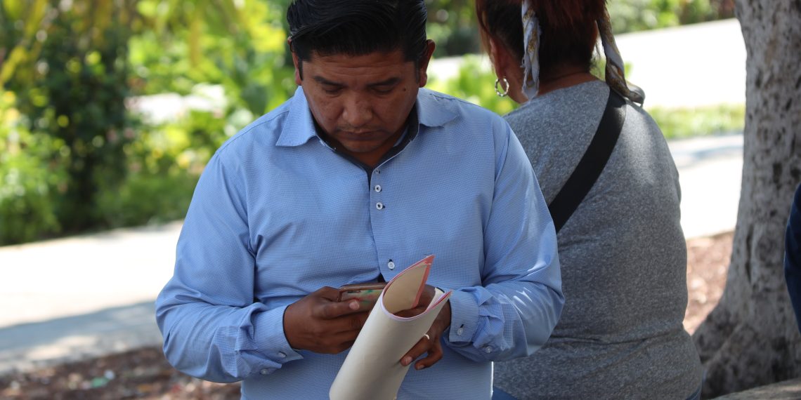 Villa Comaltitlán, lleva una semana sin red telefónica