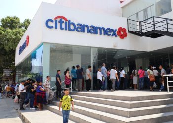 Envío de remesas cae 40% en enero