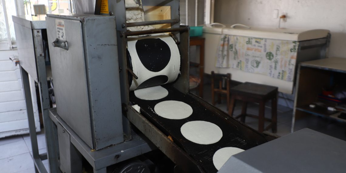 Cobro de piso encarece el kilogramo de tortilla