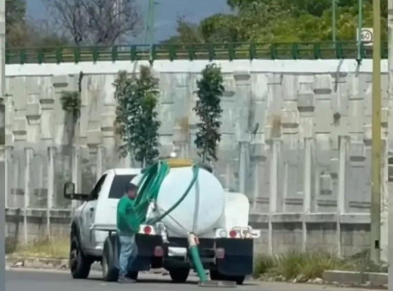 Acusan a empresa por posible descarga ilegal de desperdicios