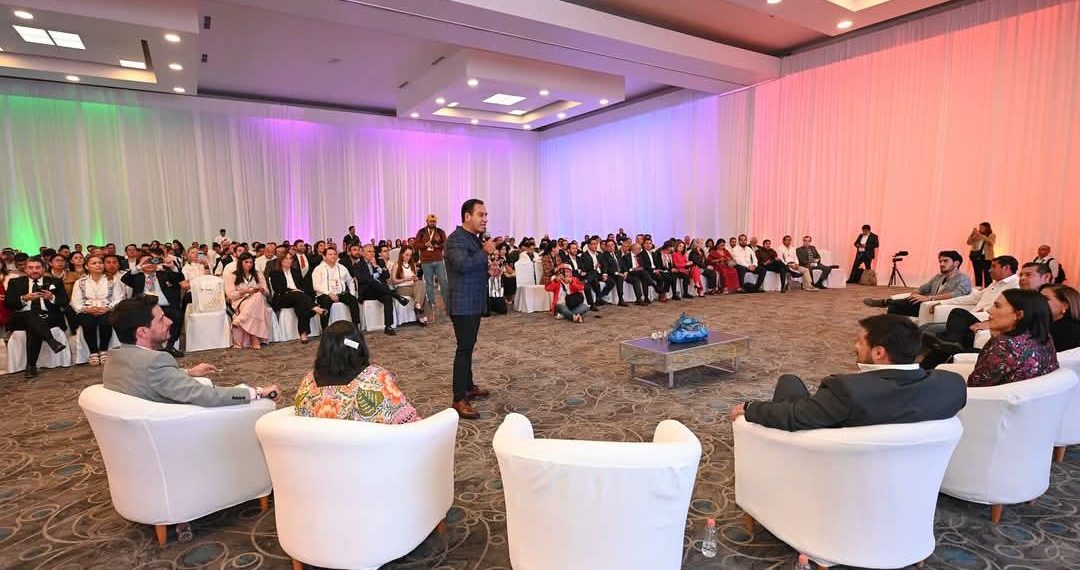 Desde Tijuana, Eduardo Ramírez promueve el turismo comunitario