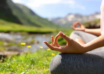 ALGO MÁS QUE PALABRAS