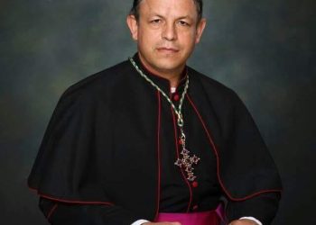 Arzobispo José Francisco Gonzáles toma posesión