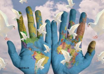 ALGO MÁS QUE PALABRAS