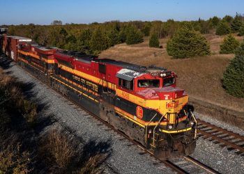 Claudia busca crear una mega agencia en materia ferroviaria