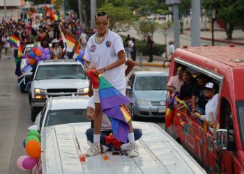Activistas llaman a tipificar las terapias de conversión