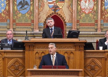 Reforma constitucional restringe Los derechos LGBT+ en Hugría