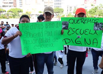 Estudiantes de Palenque sin clases por falta de maestros