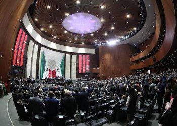 Sueldo de diputados aumenta pese al plan de austeridad