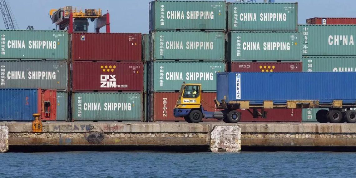 China condena el “acoso económico” de los EE.UU.