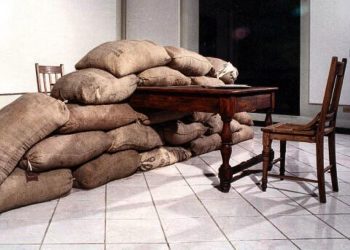 La responsabilidad de los intelectuales con la protesta artística como gesto de desobediencia creativa