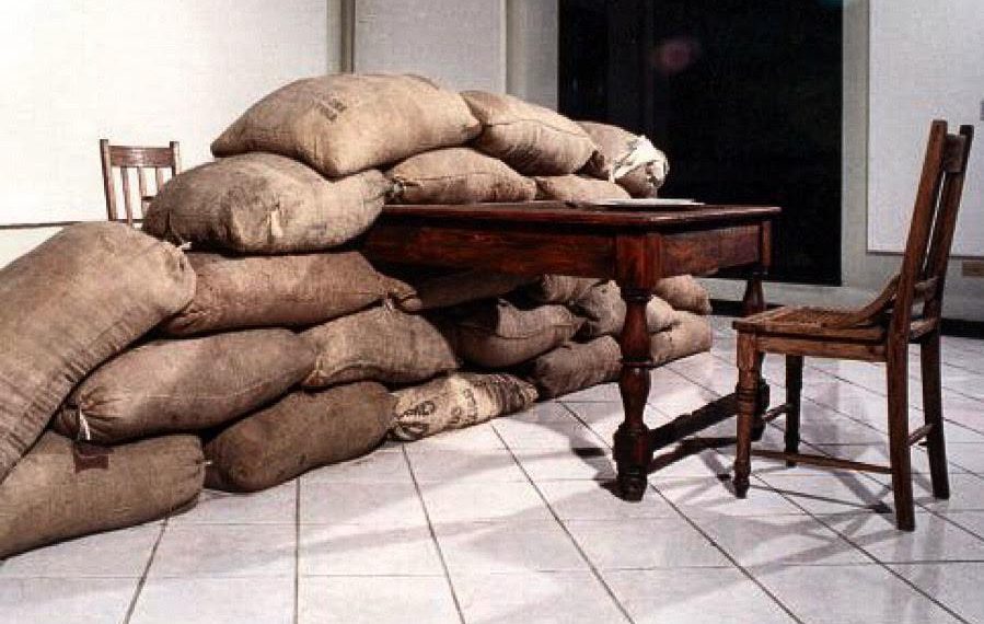 La responsabilidad de los intelectuales con la protesta artística como gesto de desobediencia creativa