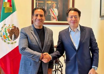 Eduardo Ramírez y Mario Delgado fortalecen coordinación educativa