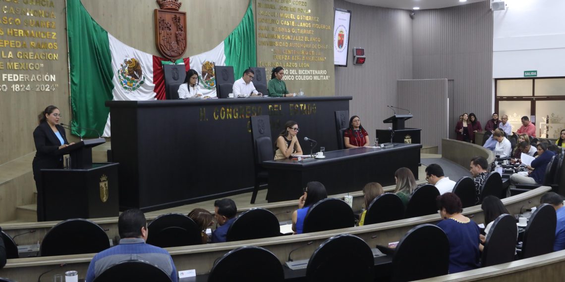 Participación femenina destaca en el Congreso