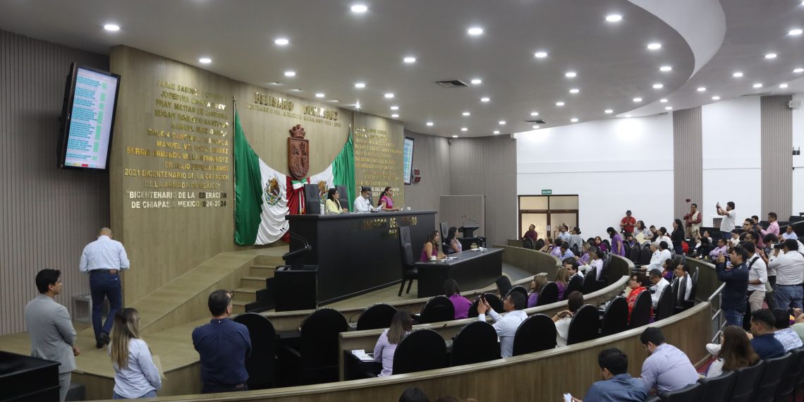 El akateko podría ser la treceava lengua estatal