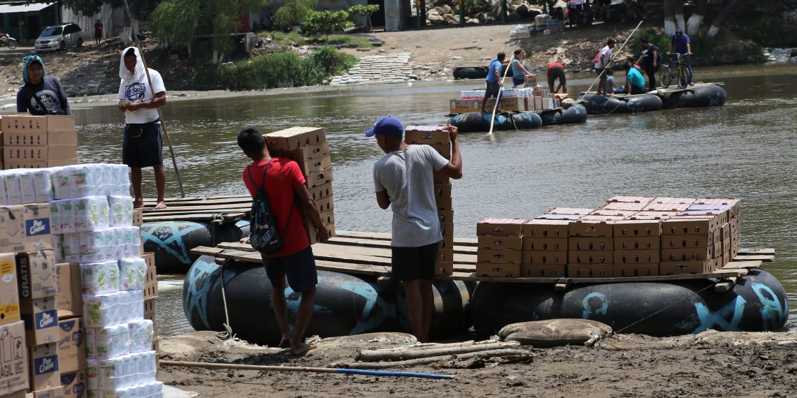 Crimen organizado extorsiona a contrabandistas de alimentos