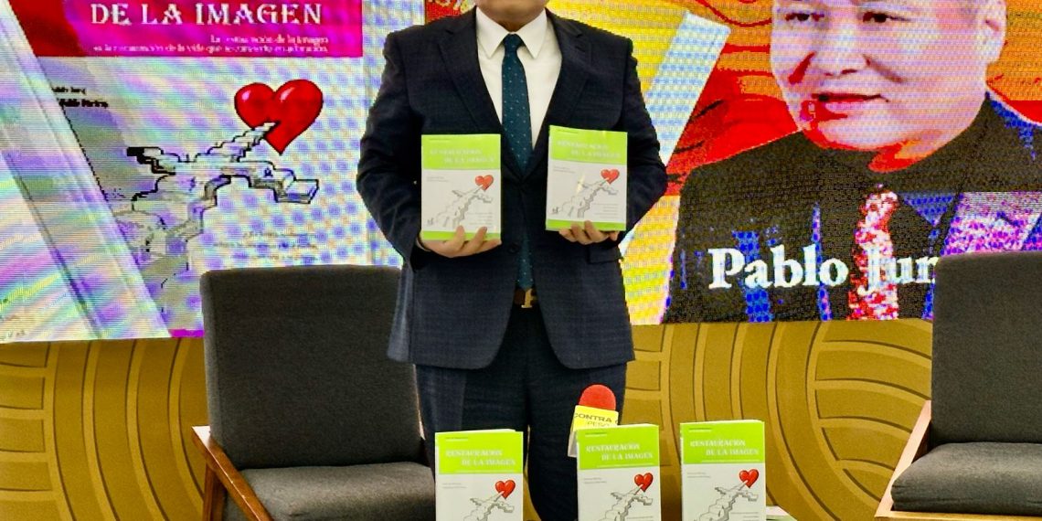 Presentan en Tuxtla Gutiérrez el libro ‘Restauración de la Imagen’ del autor coreano Paul Jeong