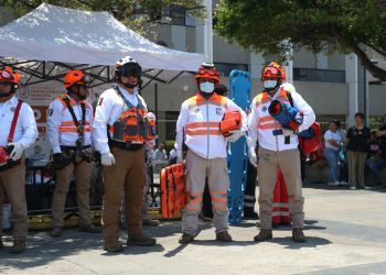 Trabajadores de Protección Civil sin goce de vacaciones
