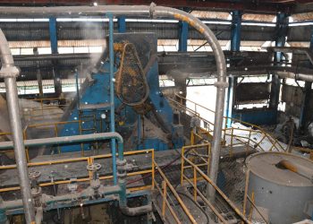 Cierre de extractoras deja sin empleo a 5 mil trabajadores