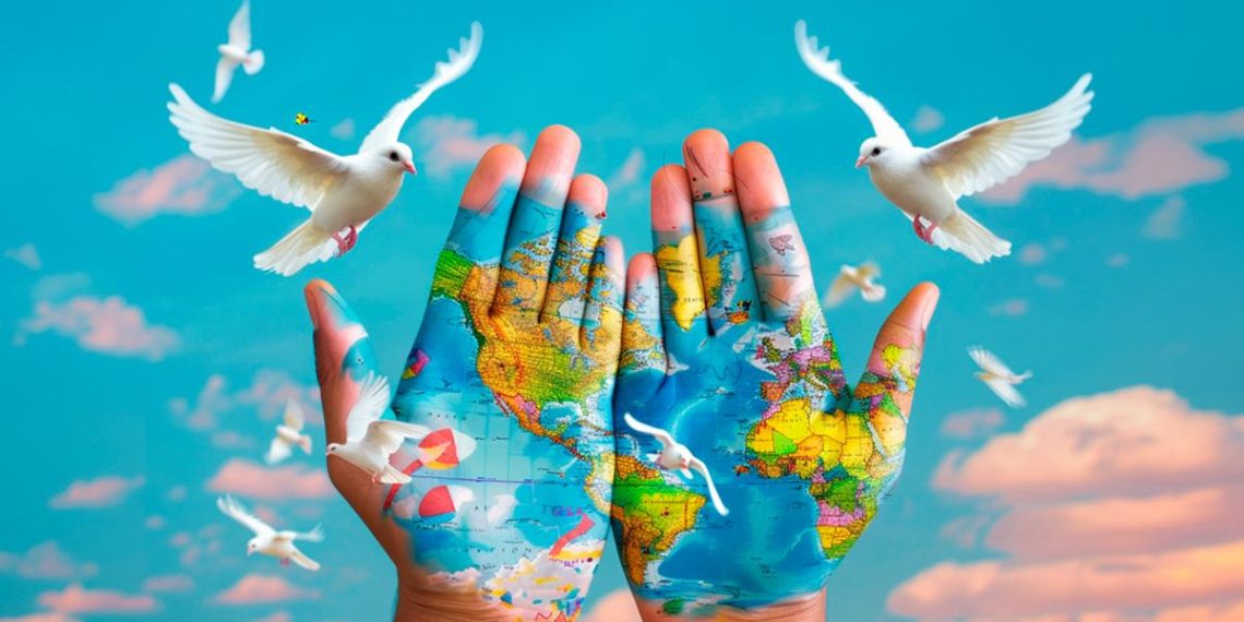 ALGO MÁS QUE PALABRAS