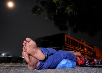 Registran alza en enfermedades mentales en población migrante