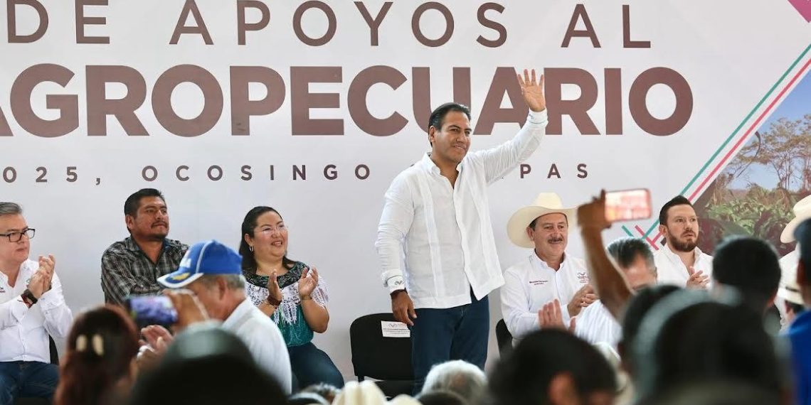 ERA reafirma compromiso con juventudes y campo en Ocosingo