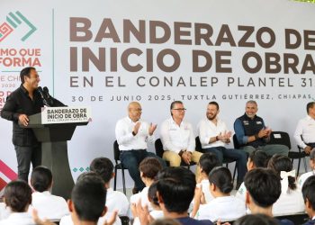 Eduardo Ramírez dignifica espacios en el Conalep 312