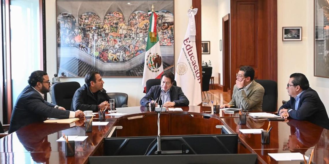 Fortalecen diálogo ERA y SEP con el magisterio chiapaneco