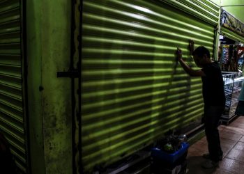 Gobierno municipal presiona a comerciantes en la capital