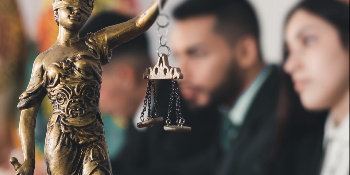 ALGO MÁS QUE PALABRAS