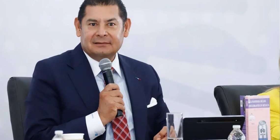 Publican ley censura en Puebla y gobernador convoca a foros